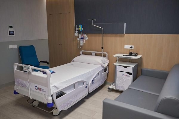 Habitación de la Clínica HLA Santa Isabel de Sevilla